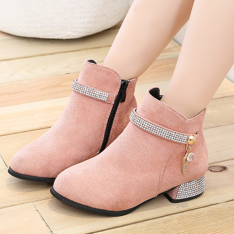Teresia – Verzierte Ankle Boots